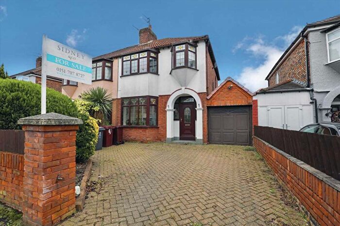 3 Bedroom Semi-Detached House For Sale In Pilch Lane East, Huyton, Liverpool, L36