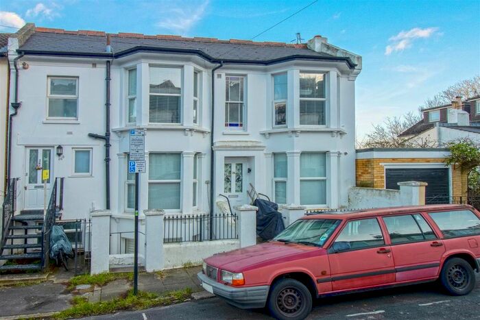 1 Bedroom Flat To Rent In Scarborough Road, Brighton, BN1
