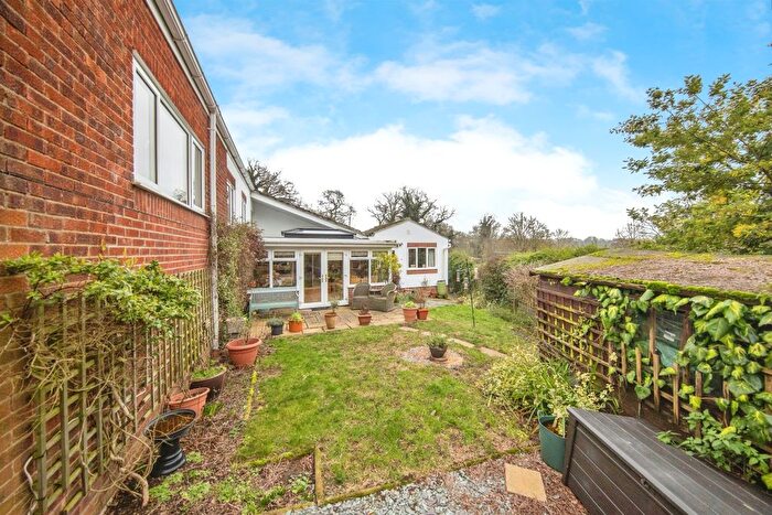 3 Bedroom Detached House For Sale In Furness Close, Ipswich, IP2