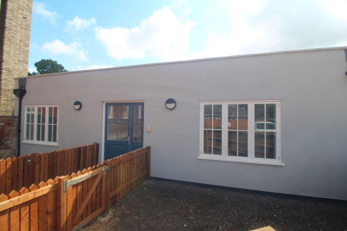 2 Bedroom Apartment For Sale In Newland Street, Witham, CM8