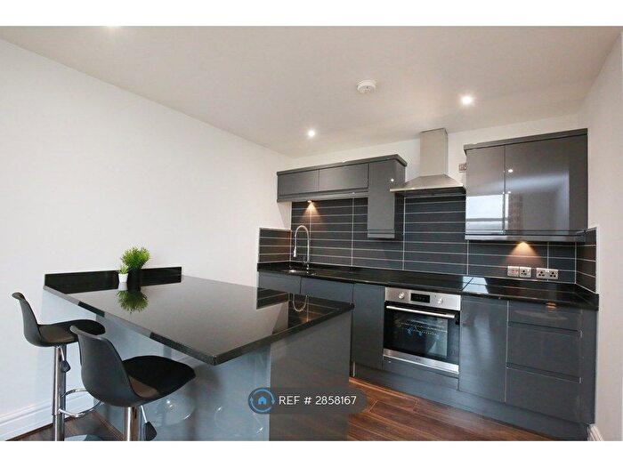 1 Bedroom Flat To Rent In East Parade, Leeds, LS1