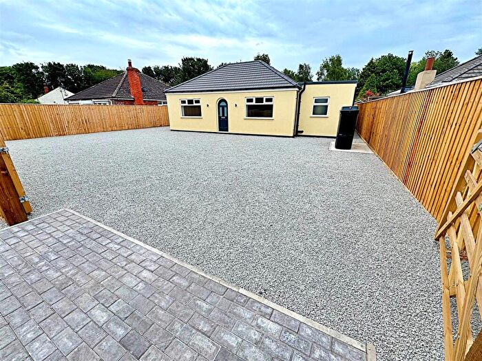 3 Bedroom Detached Bungalow For Sale In Sea Lane, North Cotes, Grimsby, N.E. Lincs, DN36