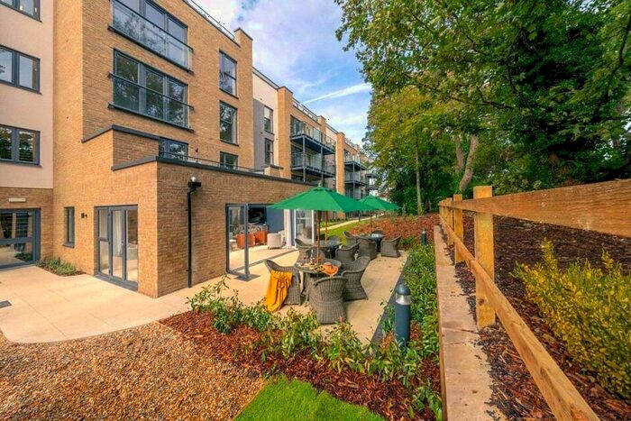 1 Bedroom Flat For Sale In Fairfield Road, Broadstairs, Kent, CT10