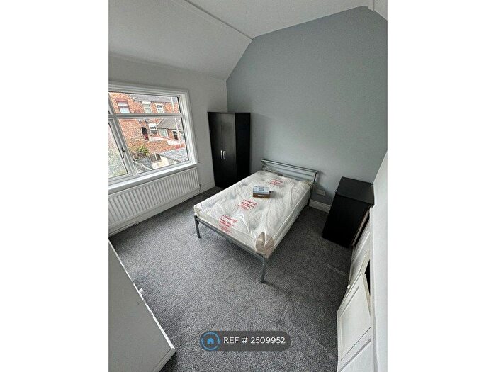 4 Bedroom Terraced House To Rent In Cotesheath Street, Stoke-On-Trent, ST1