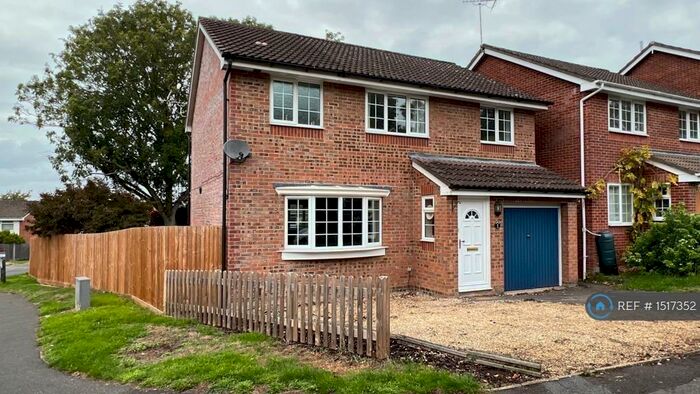 3 Bedroom Detached House To Rent In Cornfields, Andover, SP10