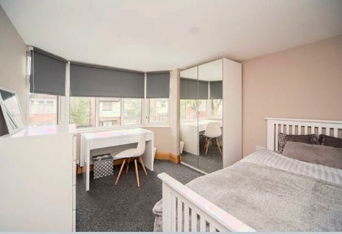 6 Bedroom House To Rent In £pppw, Swenson Avenue, NG7