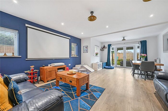 3 Bedroom Semi-Detached House To Rent In Gatiers Lane, Caterham, CR3