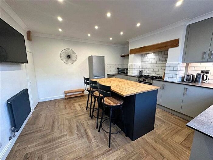 3 Bedroom Terraced House To Rent In Norman Row, Leeds, West Yorkshire, LS5