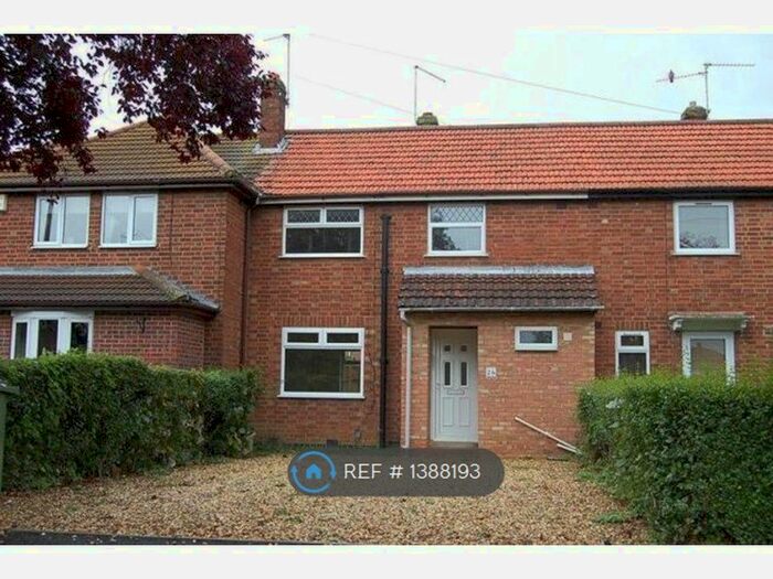 3 Bedroom Terraced House To Rent In Thoroughsale Road, Corby, NN17