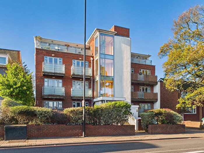 2 Bedroom Flat For Sale In Ardleigh Court, London Road, Bromley, BR1