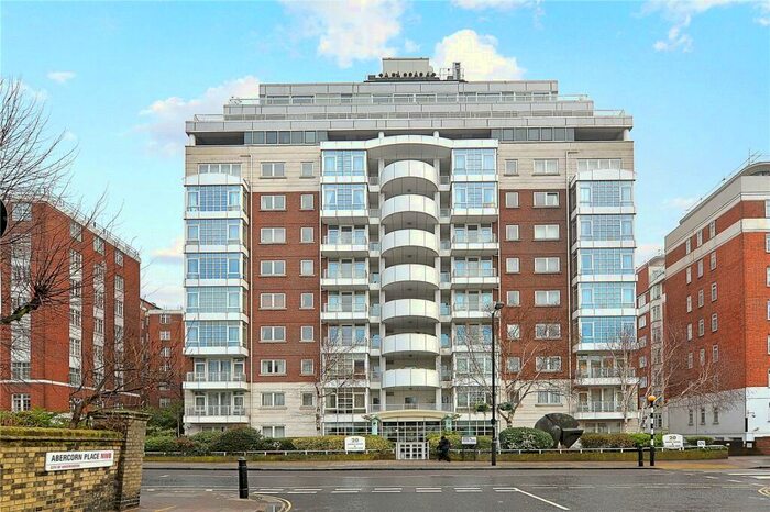 2 Bedroom Apartment To Rent In Abbey Road, St. John's Wood, London, NW8