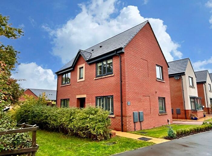 3 Bedroom Detached House For Sale In York Road, Priorslee, Telford, TF2