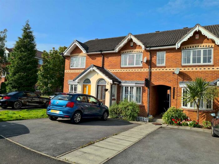 2 Bedroom Mews To Rent In Tiverton Drive, Wilmslow, SK9