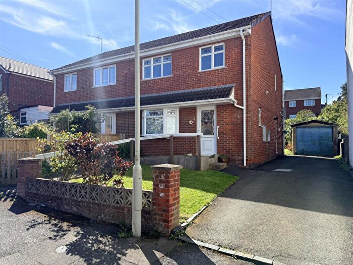 3 Bedroom Semi Detached House For Sale In Park Street, Lye, Stourbridge, DY9
