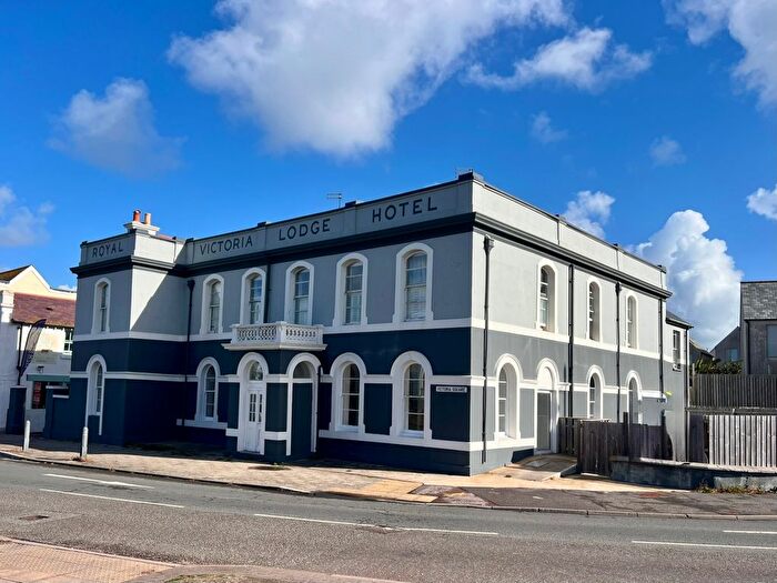 1 Bedroom Flat For Sale In Royal Victoria Lodge, Victoria Square, Portland, Dorset, DT5
