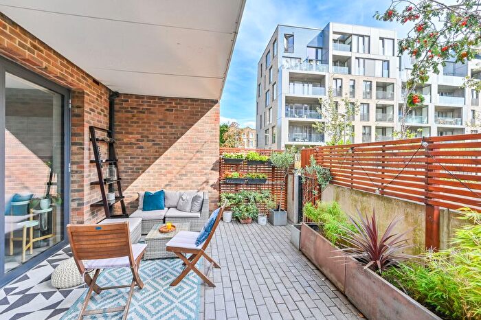 2 Bedroom Flat For Sale In Hansel Road, Maida Vale, London, NW6