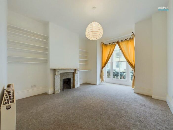 1 Bedroom Flat To Rent In Buckingham Road, Brighton, BN1
