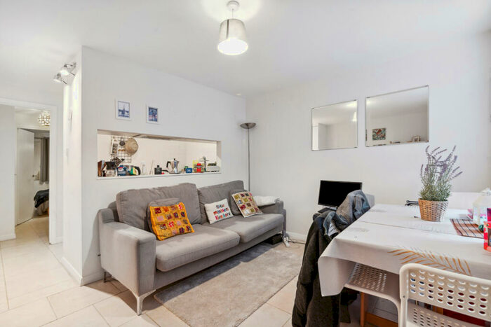 1 Bedroom Flat To Rent In Bunning Way, Islington, N7