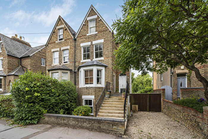 1 Bedroom Flat For Sale In Kingston Road, Oxford, OX2