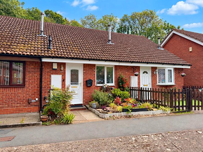 1 Bedroom Terraced House For Sale In Banners Lane, Redditch, B97