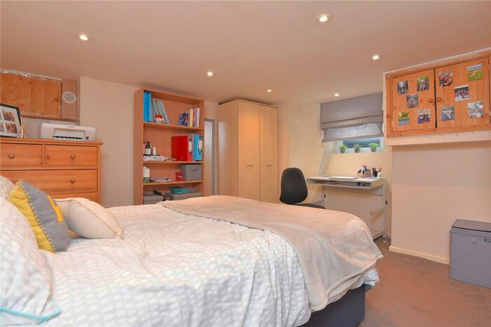 5 Bedroom End Of Terrace House To Rent In 4 Sandfield Terrace, Guildford, Surrey GU1