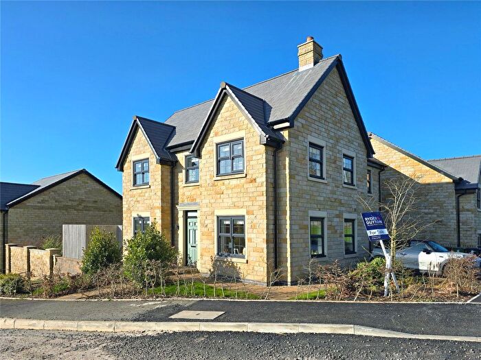 4 Bedroom Detached House For Sale In Great Clough Drive, Loveclough, Rossendale, BB4