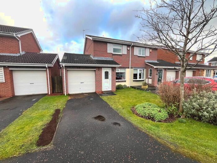 2 Bedroom Semi-Detached House To Rent In Brackenbeds Close, Pelton, Chester Le Street, DH2