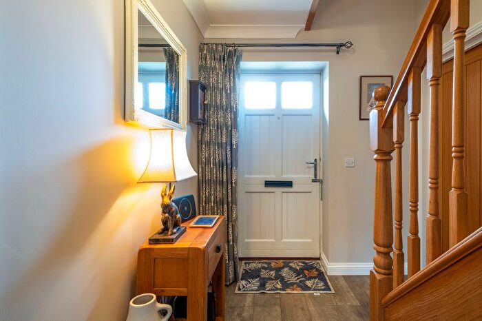6 Bedroom Detached House For Sale In Lopham Road, East Harling, Norwich, NR16