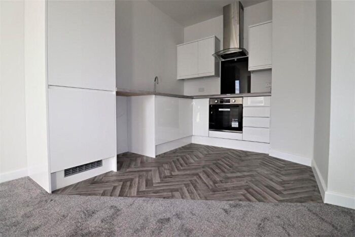 1 Bedroom Flat To Rent In Wigmore Lane, Tiber House Wigmore Park Centre Wigmore Lane, LU2