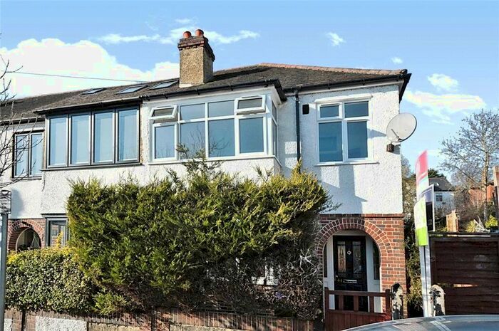 3 Bedroom Detached House To Rent In Pleydell Avenue, London, SE19
