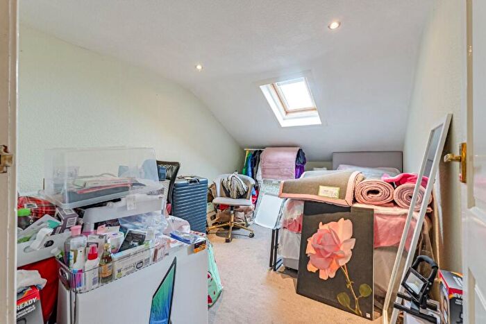 3 Bedroom Flat For Sale In , Marshall Place, Perth, PH2