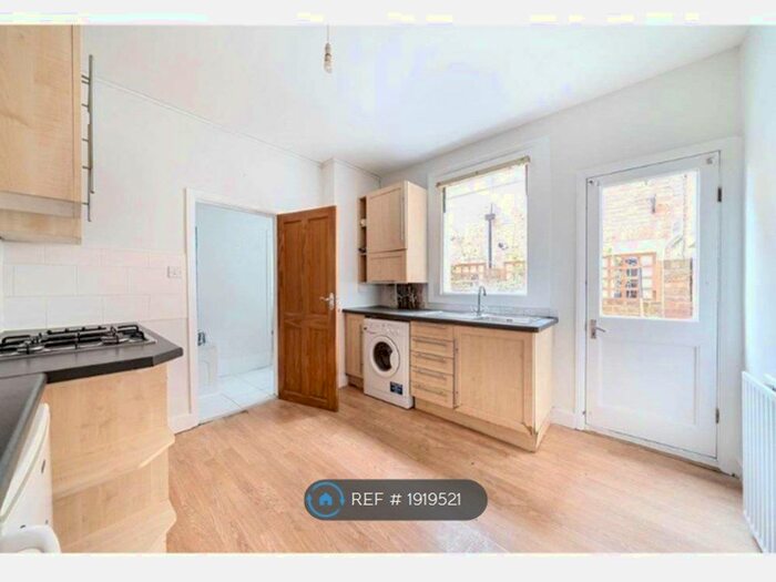 1 Bedroom Flat To Rent In Ealing Park Gardens, London, W5