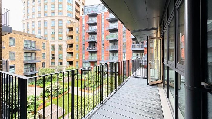2 Bedroom Apartment To Rent In Heritage Walk, Kingston Upon Thames, Surrey, KT1