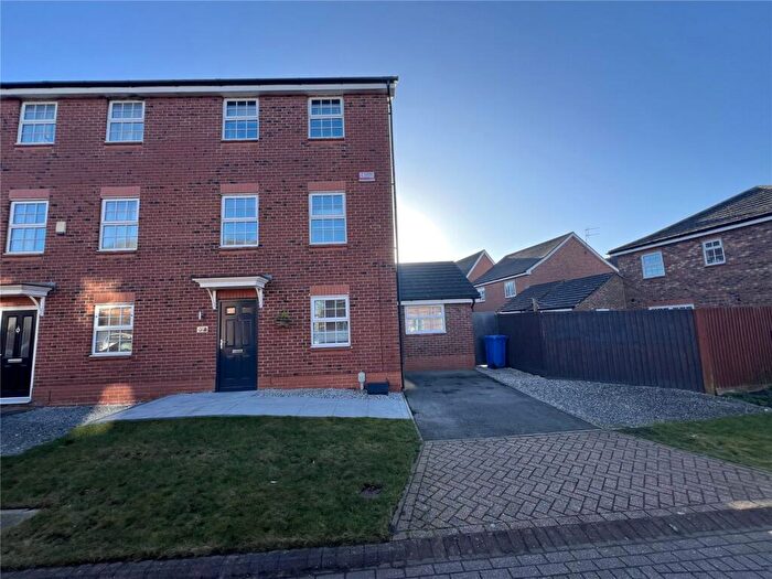 4 Bedroom Semi-Detached House To Rent In Langthwaite Close, Brough, East Riding Of Yorkshi, HU15