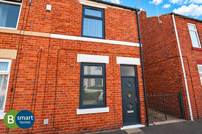 2 Bedroom End Of Terrace House For Sale In Wood Street, Swinton, Mexborough, S64