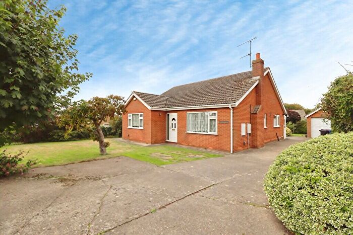 3 Bedroom Detached Bungalow For Sale In Navigation Lane, Caistor, LN7