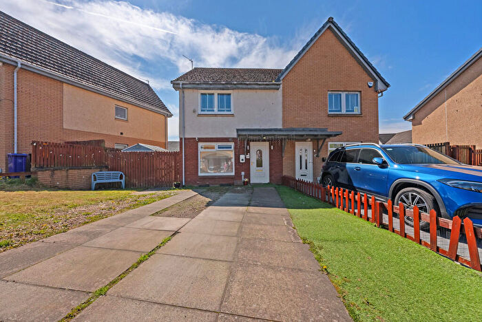 2 Bedroom Semi-Detached House For Sale In Plenshin Court, Priesthill, Glasgow, G53