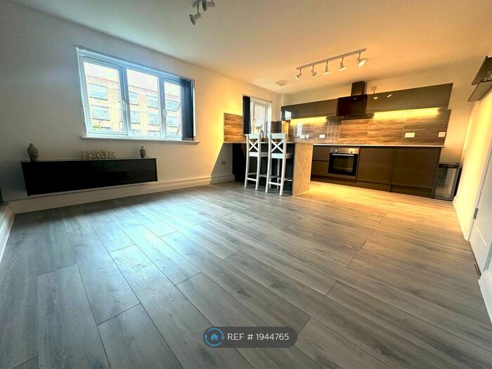 1 Bedroom Flat To Rent In Northiam Street, London, E9