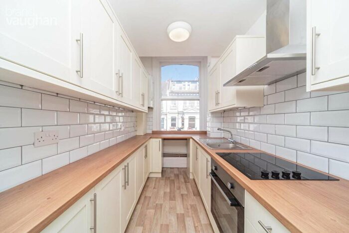 1 Bedroom Flat To Rent In St Michaels Place, Brighton, East Sussex, BN1