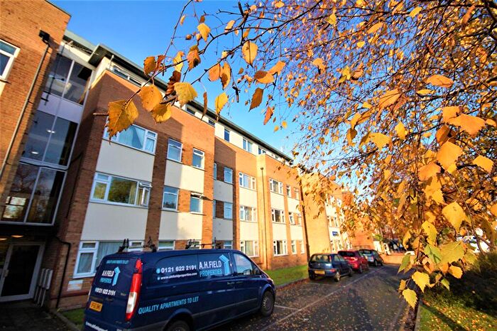 2 Bedroom Apartment To Rent In Park Road, Moseley, Birmingham, B13