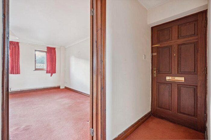 1 Bedroom Retirement Property For Sale In Main Road, Naphill, HP14