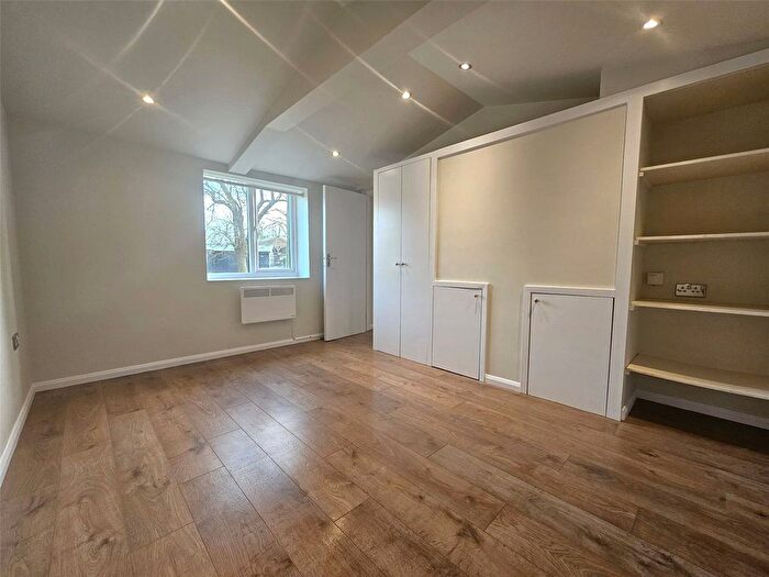 1 Bedroom Bungalow To Rent In Hatfield Broad Oak, Bishop's Stortford, Essex, CM22