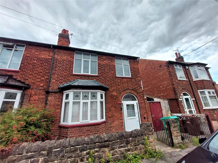 3 Bedroom Semi Detached House To Rent In Aubrey Road, Nottingham, NG5