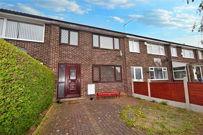 3 Bedroom Terraced House To Rent In Leywell Terrace, Leeds, West Yorkshire, LS12