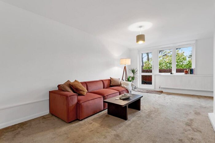 2 Bedroom House For Sale In St. Laurence Close, Queens Park, London, NW6