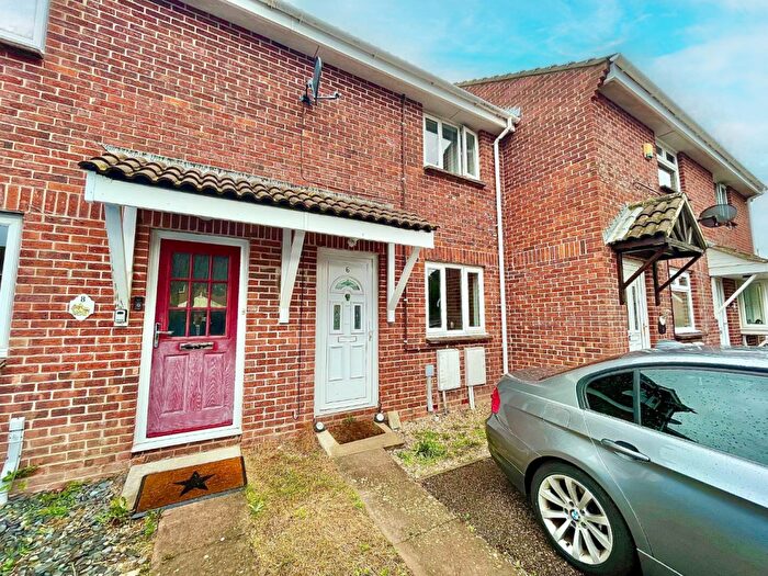 2 Bedroom Terraced House To Rent In Larkspur Close, Weymouth, DT4