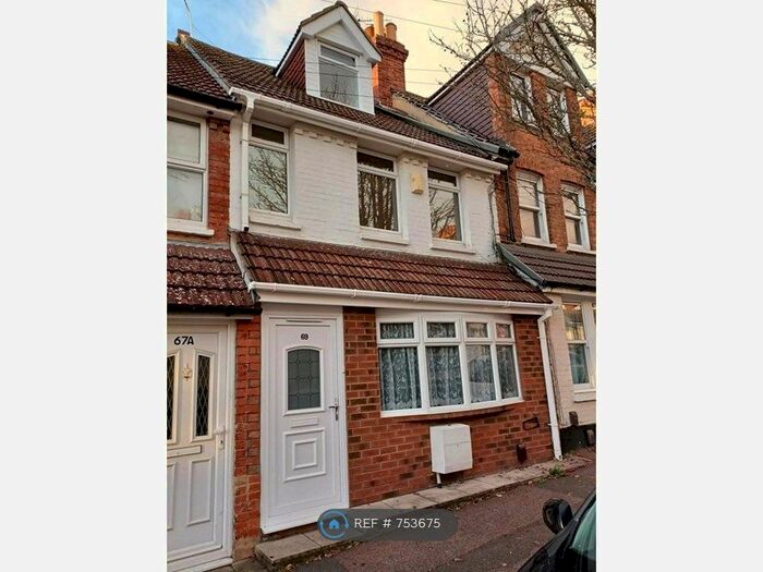 4 Bedroom Terraced House To Rent In Marshall Street, Kent CT19