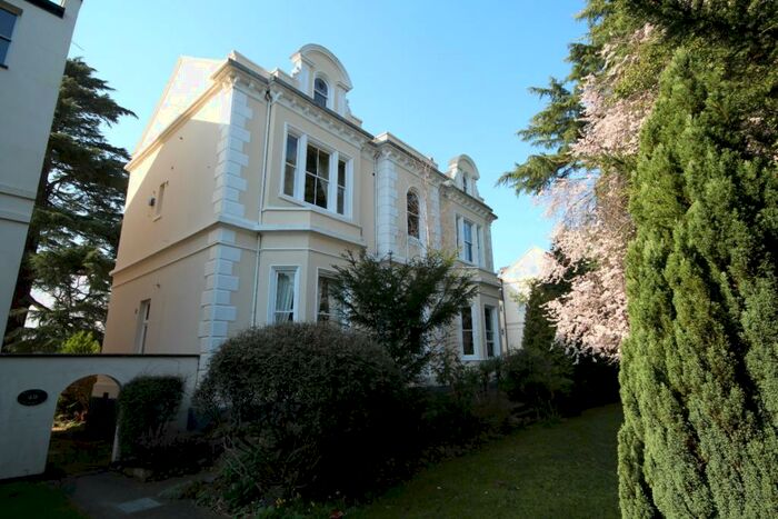 2 Bedroom Apartment To Rent In Kenilworth Road, Leamington Spa, CV32