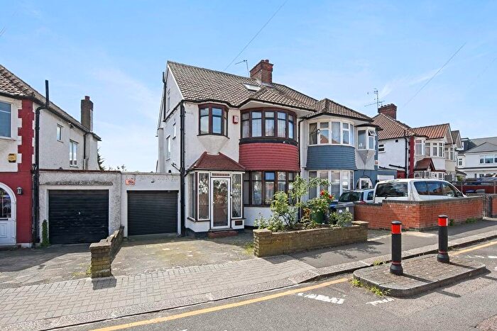 4 Bedroom Semi-Detached House For Sale In Sonia Gardens, London, NW10