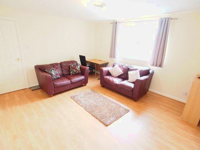 2 Bedroom Flat To Rent In Back Hilton Road, Aberdeen, AB25